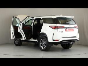 Toyota Fortuner 2.8GD-6 48V - Image 10