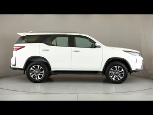 Toyota Fortuner 2.8GD-6 48V - Image 3