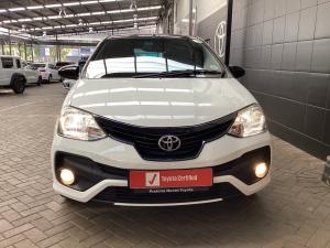 Toyota Etios hatch 1.5 Sport - Image 4