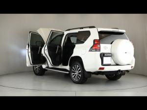 Toyota Land Cruiser Prado 2.8GD VX-L - Image 10