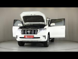 Toyota Land Cruiser Prado 2.8GD VX-L - Image 13