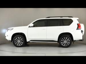 Toyota Land Cruiser Prado 2.8GD VX-L - Image 17