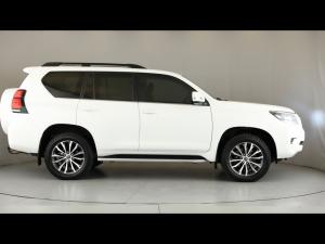 Toyota Land Cruiser Prado 2.8GD VX-L - Image 3