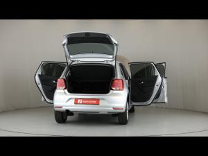 Volkswagen Polo Vivo hatch 1.6 Comfortline auto - Image 9