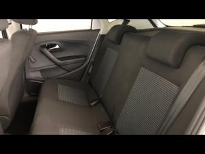 Volkswagen Polo Vivo hatch 1.6 Comfortline auto - Image 21