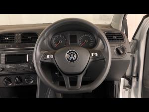 Volkswagen Polo Vivo hatch 1.6 Comfortline auto - Image 26