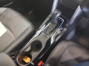 Toyota Corolla Cross 1.8 Hybrid XS - Image 12