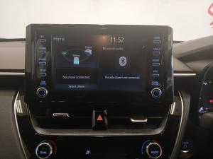 Toyota Corolla Cross 1.8 Hybrid XS - Image 14