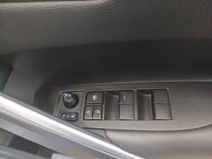 Toyota Corolla Cross 1.8 Hybrid XS - Image 24