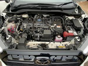 Toyota Corolla Cross 1.8 Hybrid GR-Sport - Image 26
