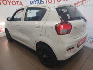 Toyota Vitz 1.0 XR auto - Image 18