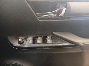 Toyota Hilux 2.8GD-6 48V double cab 4x4 Legend RS - Image 23