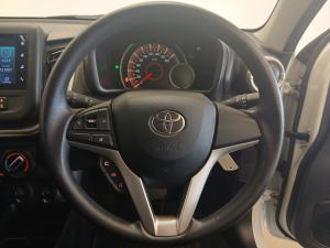 Toyota Vitz 1.0 XR auto - Image 8