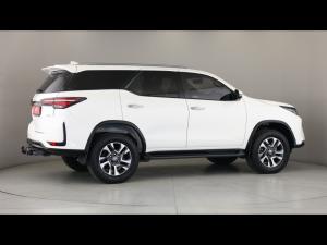 Toyota Fortuner 2.8GD-6 4x4 - Image 2