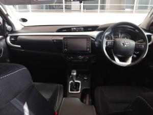 Toyota Hilux 2.8GD-6 48V double cab 4x4 Raider - Image 8