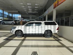 Toyota Hilux 2.8GD-6 48V double cab 4x4 Raider - Image 13