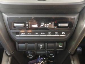 Toyota Urban Cruiser 1.5 XS - Image 17