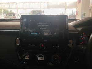 Toyota Corolla Cross 1.8 Xi - Image 14