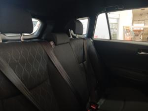 Toyota Corolla Cross 1.8 Xi - Image 20