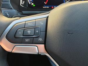 Volkswagen T-CROSS 1.0 TSI R-LINE DSG - Image 12