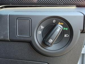 Volkswagen T-CROSS 1.0 TSI R-LINE DSG - Image 14
