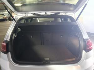 Volkswagen Golf VII 1.4 TSI Comfortline DSG - Image 11