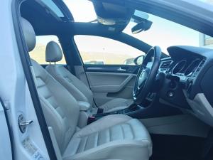Volkswagen Golf VII 1.4 TSI Comfortline DSG - Image 21