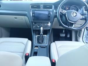 Volkswagen Golf VII 1.4 TSI Comfortline DSG - Image 23