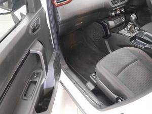 Renault Kiger 1.0T Intens - Image 17