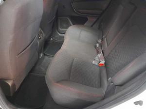 Renault Kiger 1.0T Intens - Image 20