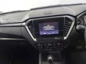 Isuzu D-Max 1.9TD double cab LS auto - Image 10