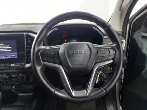 Isuzu D-Max 1.9TD double cab LS auto - Image 12