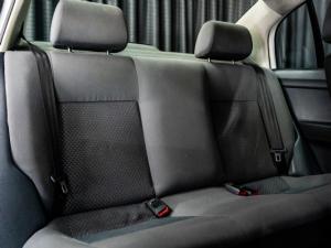 Volkswagen Polo Vivo sedan 1.4 Trendline - Image 12