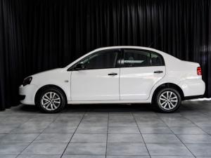 Volkswagen Polo Vivo sedan 1.4 Trendline - Image 4