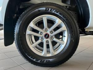 Isuzu D-Max 3.0TD single cab LS auto - Image 12