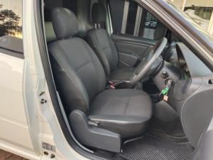 Nissan NP200 1.6i safety pack (aircon) - Image 6