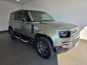 Land Rover Defender 110 D350 X-Dynamic HSE - Image 1