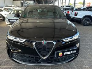 Alfa Romeo Tonale 1.5T Hybrid Ti - Image 2