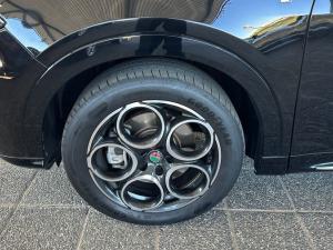 Alfa Romeo Tonale 1.5T Hybrid Ti - Image 5