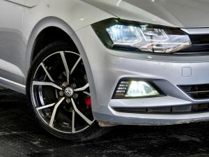 Volkswagen Polo hatch 1.0TSI Trendline - Image 3