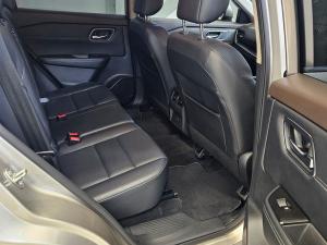 Nissan X-Trail 2.5 Acenta - Image 10