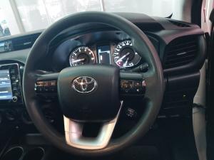 Toyota Hilux 2.4GD-6 double cab 4x4 Raider auto - Image 12