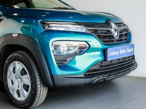 Renault Kwid 1.0 Life - Image 16