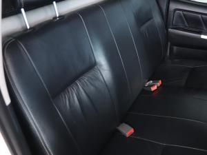 Toyota Hilux 3.0D-4D double cab Raider Legend 45 - Image 14