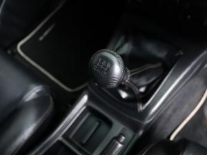 Toyota Hilux 3.0D-4D double cab Raider Legend 45 - Image 8