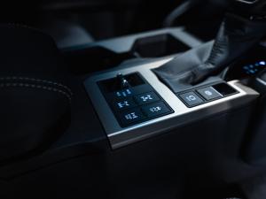 Toyota Land Cruiser Prado 2.8GD VX-R - Image 14
