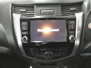 Nissan Navara 2.5DDTI LE/LE Plus automatic D/C - Image 16