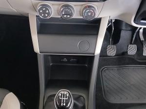 Renault Triber 1.0 Zen manual - Image 6