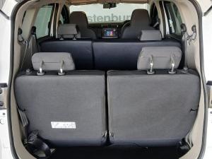 Renault Triber 1.0 Zen manual - Image 5