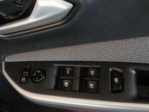 Renault Triber 1.0 Intens auto - Image 8